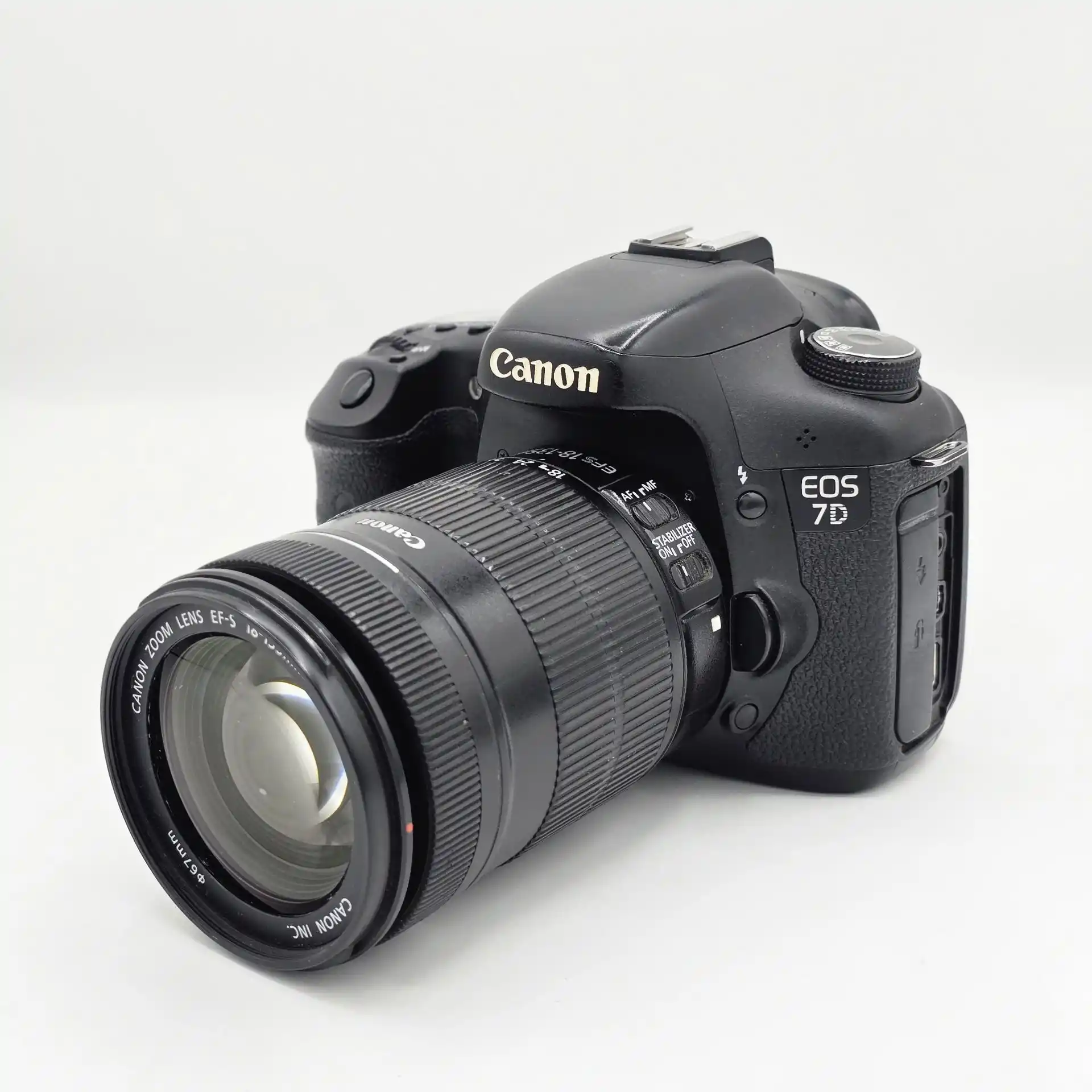 دوربین حرفه ای کانن | canon 7D+18-135mm is کارکرده دست دو